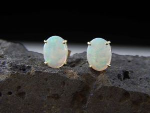 Katerina: White Opal earrings 03