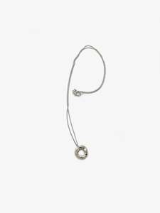 Necklaces: Small Circle Pendant with Sapphire