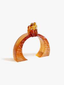 Comfortable View - Gold