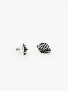 One Stroke Earrings (JV149)
