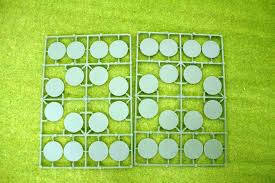 Miniatures Paint: Renedra 30mm Round Bases