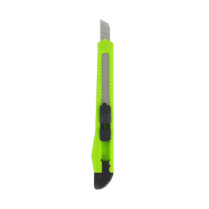 Automotive Sundries: Plastic Snap Knife Small
