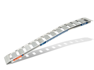 Loading Ramps: Hyway Ride On Aluminium Ramps at 2.1m