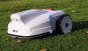 Products: FJD FV2000 Robotic Lawn Mower