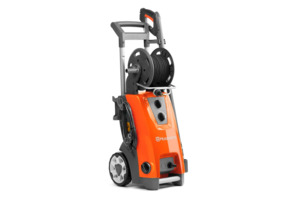 Waterblasters: Husqvarna PW 490 Large, robust and powerful high-pressure washer