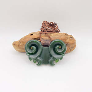 Manaia: Pekapeka Pendant