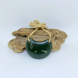 Roimata Kuru Drop: Flower Jade Roimata Drop Pendant