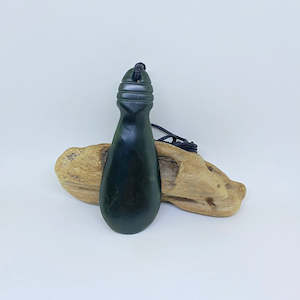 Kawakawa Mere Pendant