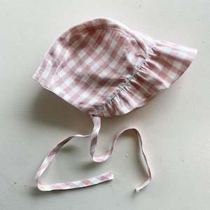 Emily Bonnet - Pink Gingham