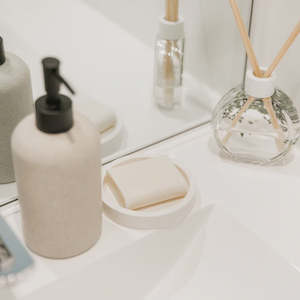 Art Home: White Mini Round Dish