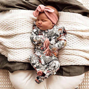 Snuggle Hunny Collection: Australiana Organic Growsuit