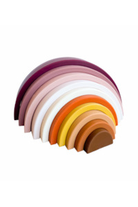 Baby Gifts: Petite Eats Rainbow Stacker