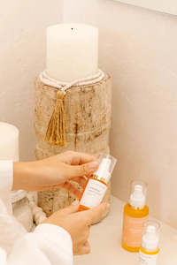 The Skin Kitchen: Hydrating Facial Oil