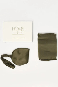 Daily Rituals: 100% Pure Silk Gift Set - Olive
