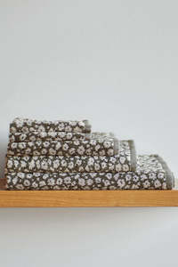 Cotton Bath Towel Range - Ivy Forget Me Not