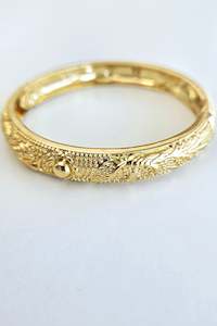 Bracelets Anklets: The Traditional Bangle