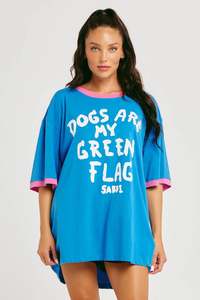 The Very Oversized Green Flag Tee - Blue