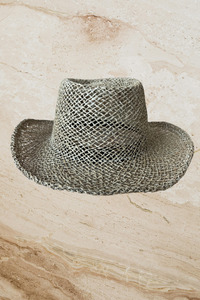 Accessories 1: Bay Breeze Hat
