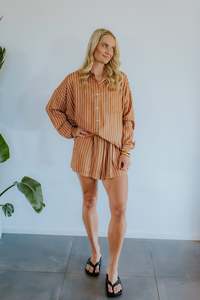 A Company Of Friends: Ulu Shorts - Capri
