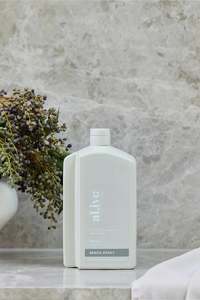 Cleaning Organisation: Bench Spray Refill - Lemon & Pomegranate