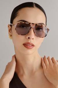 Sunglasses 1: Monoceros Sunglasses - Cookie Tort
