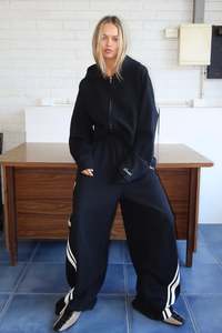 Best Selling: Barrell Pant - Black & Butter