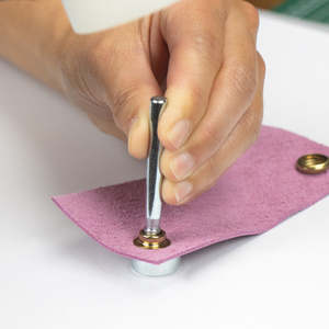Easy-To-Do Line 24 Snaps & Setter
