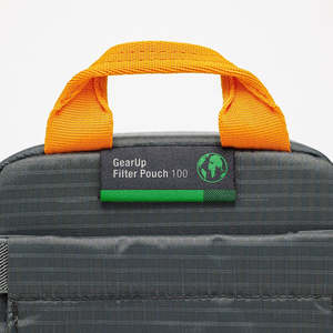 Pouches: Lowepro Gearup Filter Pouch 100 Dark Grey Green Line