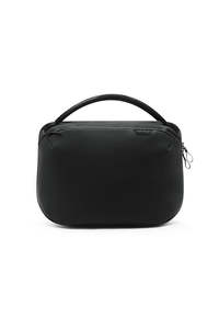 Bags Cases: Peak Design Travel Weekender 25L PRE-ORDER