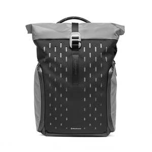 Photography: Manfrotto UNCOVER Backpack 30L