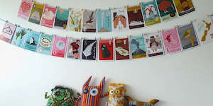 Kiwi Alphabet Set of 26 Flash Cards