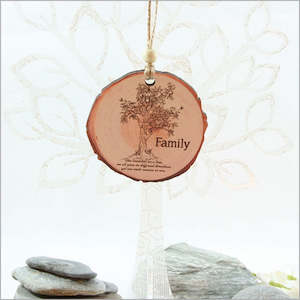 Christmas: Wood Slice Ornament -Family Tree