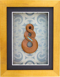 Abstract Design: Carved Twist Frame - Miro Porowhita