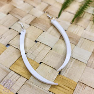 Kiwiana Earrings: Earrings Huia Beak