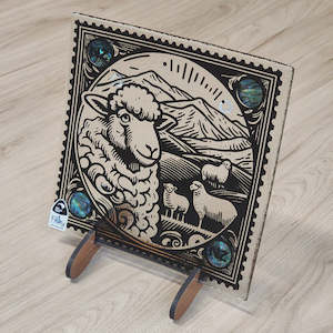 Glass Ornaments: NZ Made Glass Plate - Stamp Range - Sheep