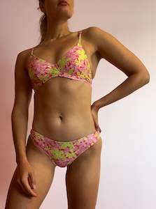 Underwire Bikini Top- SAMPLE size 8