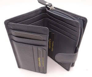 Wallets: Second Nature Womens Medium Wallet C013