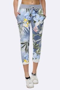 Size 16 20: Anne + Kate Italian Tropical Floral Light Denim Print Trousers 16-20
