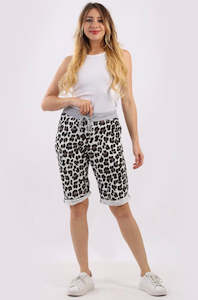 Anne + Kate Italian Leopard Print Shorts 10-14
