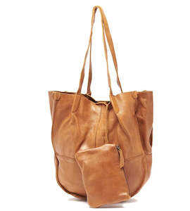 Rugged Hide: Rugged Hide Leather Handbag - Aretha