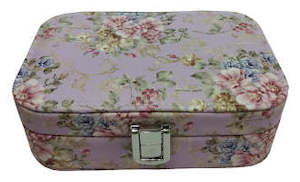 Jewelry: Floral Jewellery Box