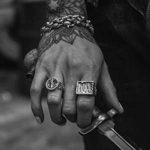 Mens Accessories: Clocks and Colours Tsunami Ring