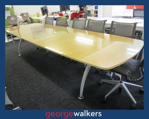 Boardroom: PR5798  Timber  Boardroom Table