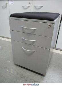 Formway: PR5585 - Grey Formway Drawer Mobile