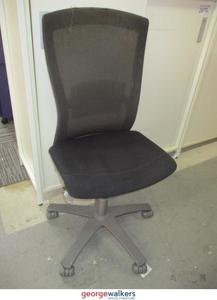 PR5822  Black Formway Office Chair