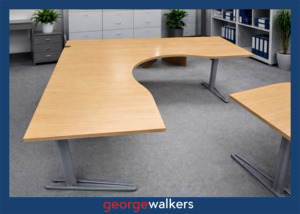 PR6588  Tawa Melteca  Height Adjustable Corner Workstation