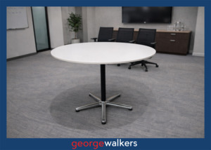 Meeting Room: PR6580  Silver Strata  Roiund Meeting Table