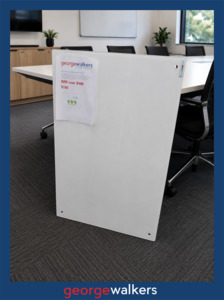 WHITEBOARD GLASS 900 x 600MM BOYD VISUALS WALL MOUNT