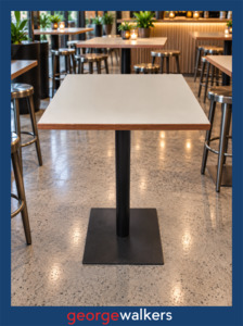 All: Bar leaner - Meeting table - Airport quality - Heavy duty - PR7060