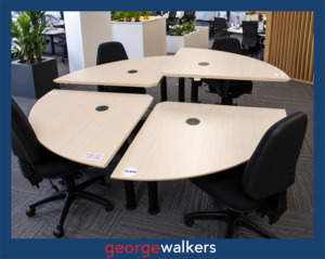 Workstation - Zenith - 4 person electric sit/stand pod - Maple/black - 2m - PR7054